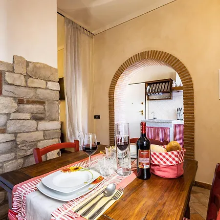 La Casa Del Silenzio * Lajatico