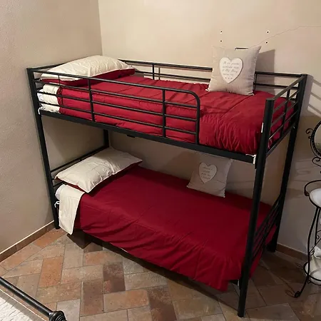 La Casa Del Silenzio Apartment *